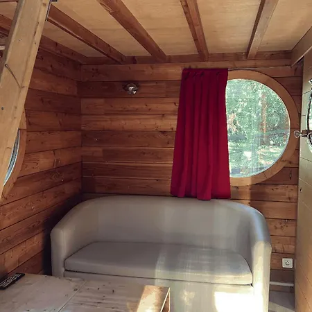 Mobil-home Pour 2 Pers., Animaux Admis - Api-1-52-2290